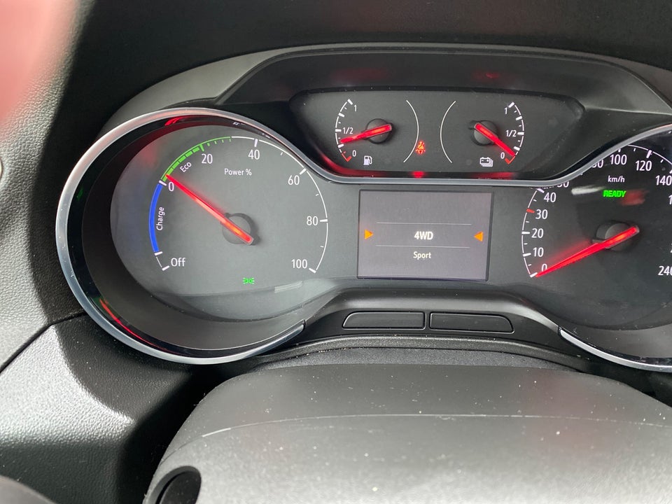 Opel Grandland X 1,6 Hybrid4 Exclusive aut. 5d