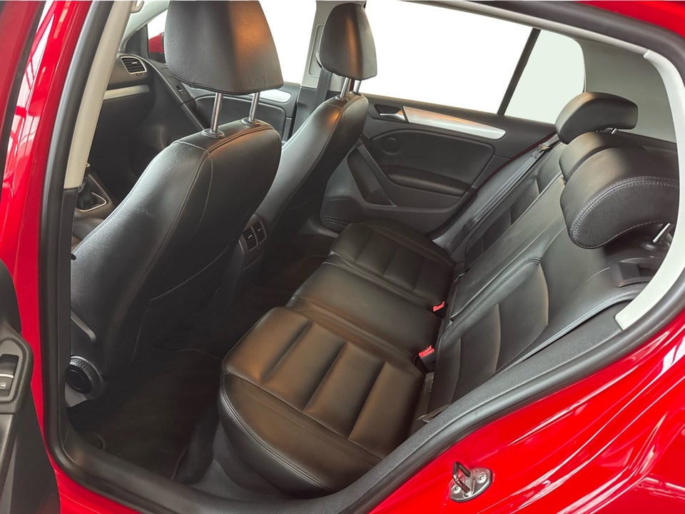 VW Golf VI 1,4 TSi 122 Highline 5d