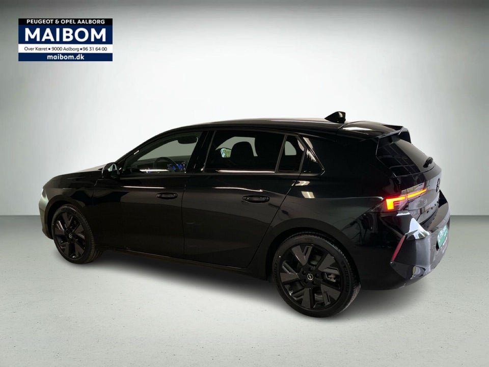 Opel Astra-e 54 GS 5d