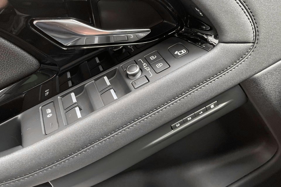 Land Rover Range Rover Evoque 1,5 P300e SE aut. 5d