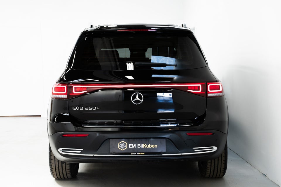 Mercedes EQB250+ Progressive 7prs 5d
