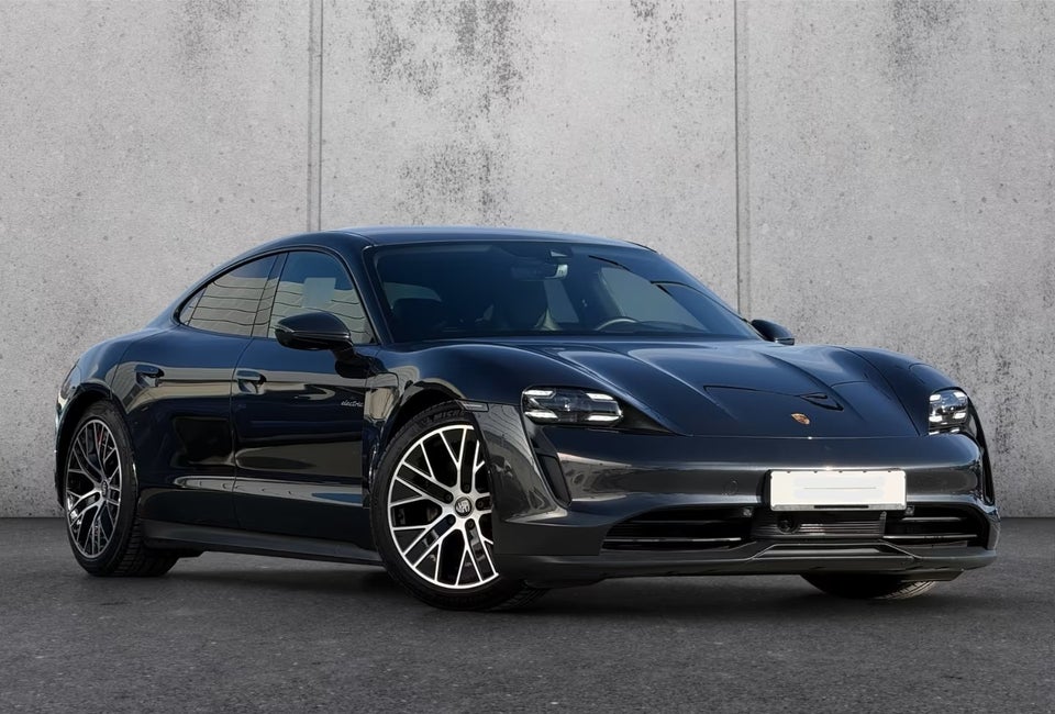Porsche Taycan Performance+ 4d