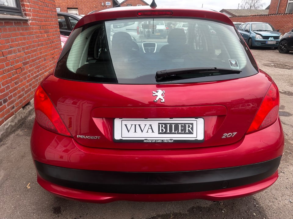 Peugeot 207 1,4 VTi Comfort+ 5d