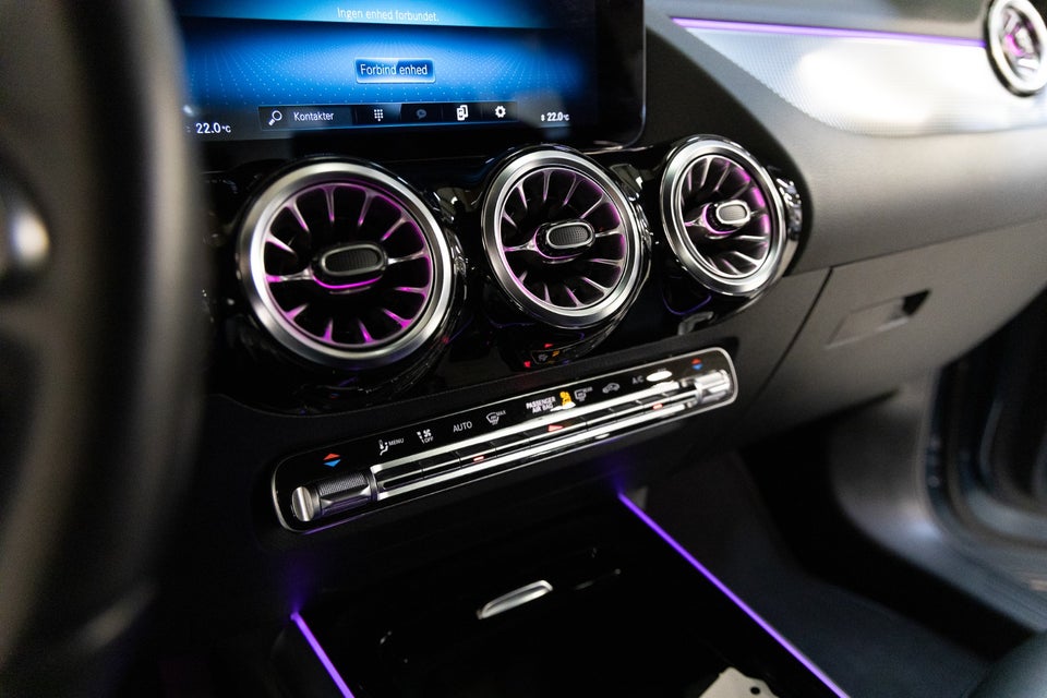 Mercedes EQA250 Progressive 5d