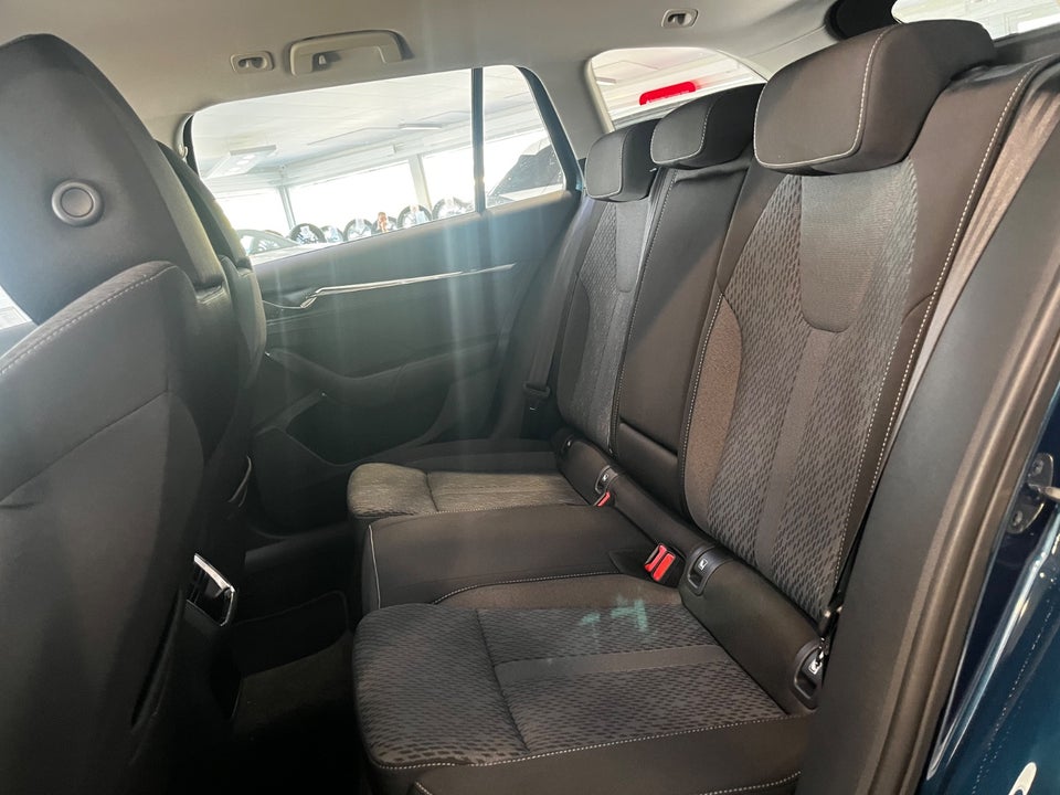 Skoda Octavia 1,4 TSi iV Style Combi DSG 5d