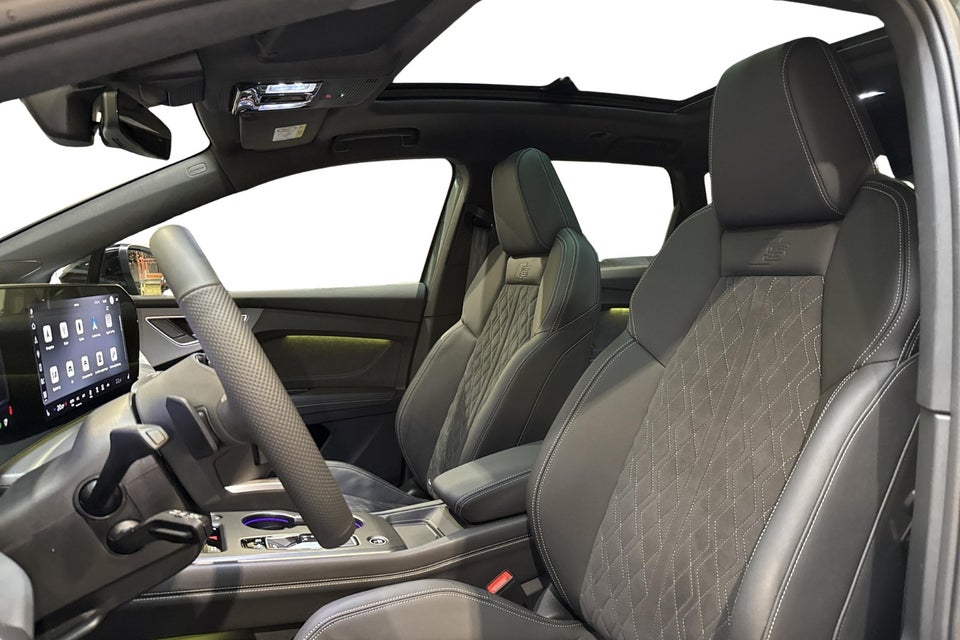 Audi Q4 e-tron performance 5d