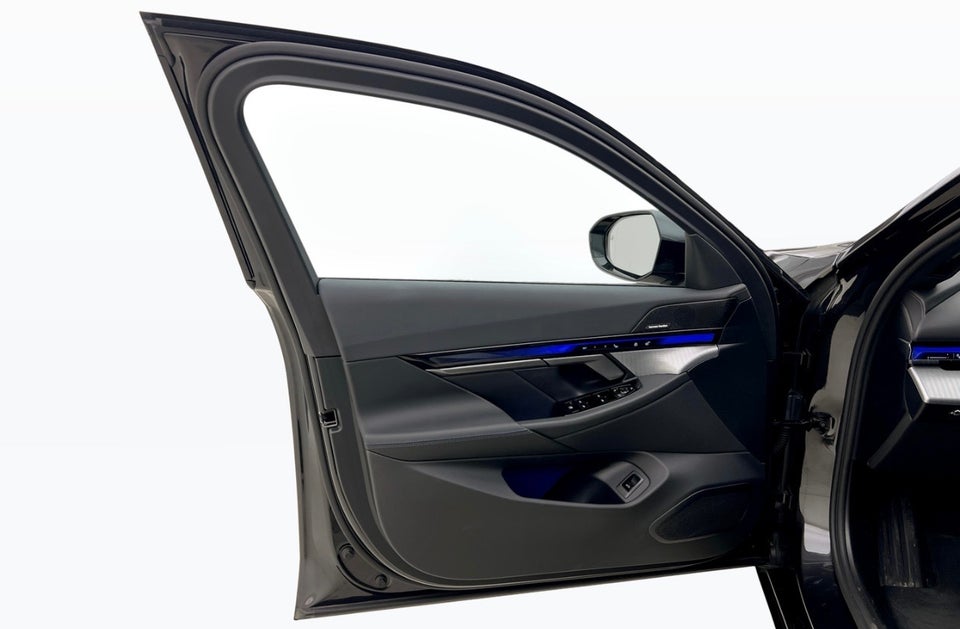 BMW i5 eDrive40 Touring Fully Charged 5d