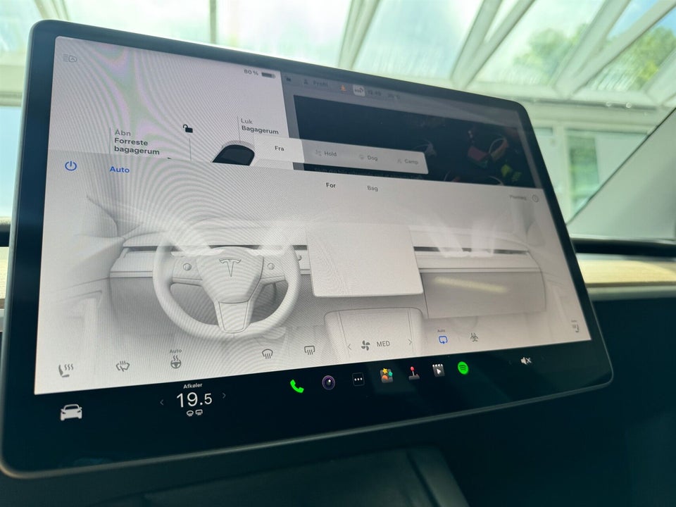 Tesla Model Y Long Range AWD 5d