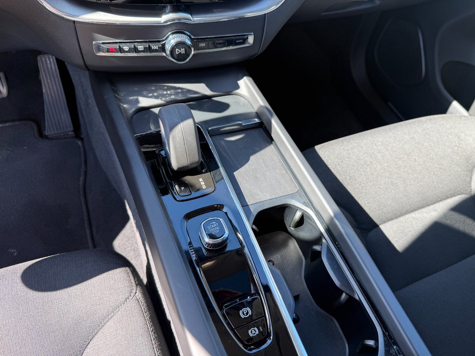 Volvo XC60 2,0 T6 ReCharge Inscription aut. AWD 5d