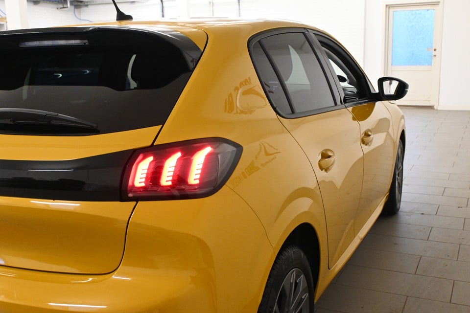 Peugeot 208 1,2 PureTech 100 Allure Pack EAT8 5d