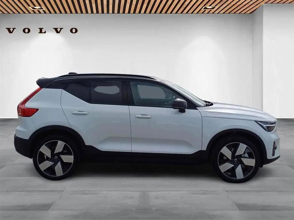 Volvo XC40 ReCharge Extended Range Ultimate 5d