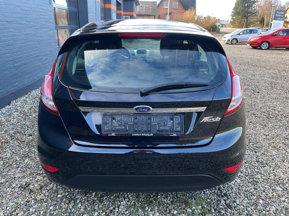 Ford Fiesta 1,0 65 Titanium 5d