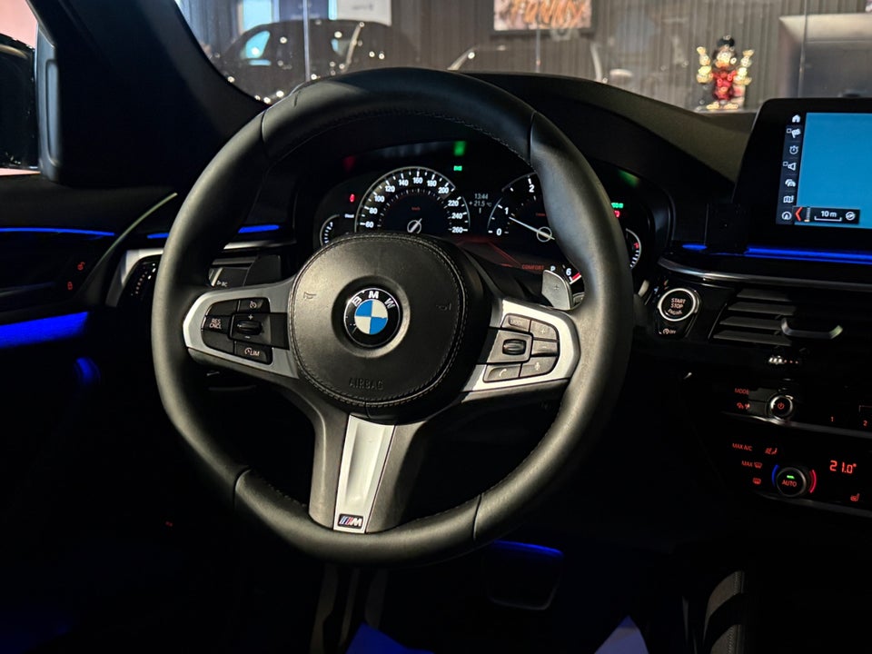 BMW 520d 2,0 M-Sport aut. 4d