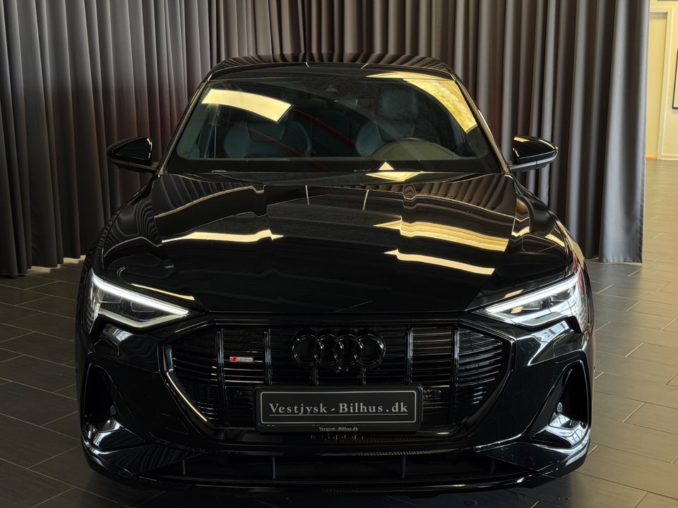 Audi e-tron 55 S-line Sportback quattro 5d