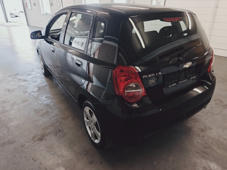 Chevrolet Aveo 1,2 LS 5d