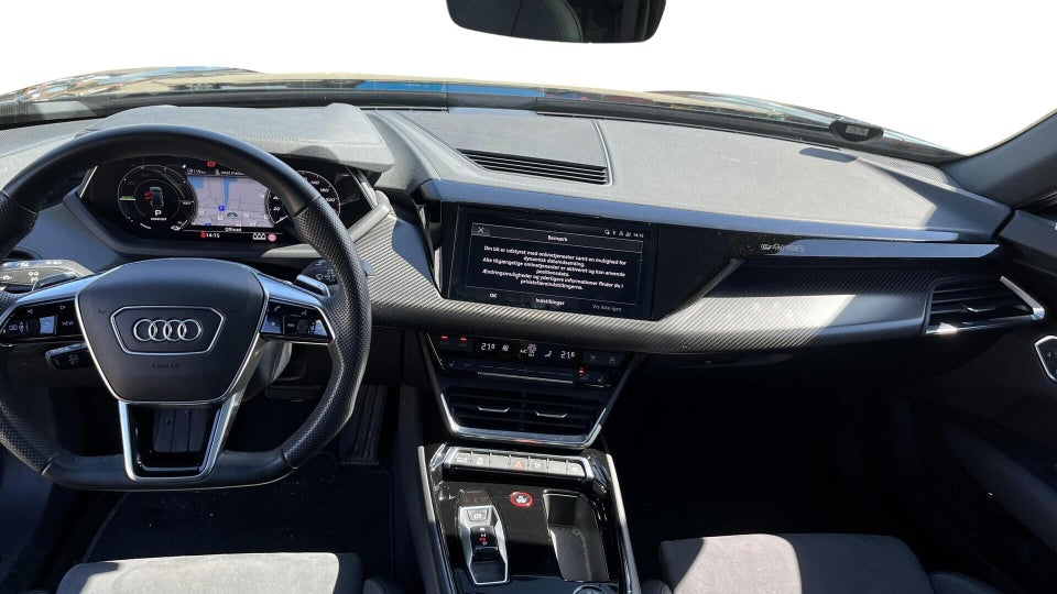 Audi e-tron GT quattro 4d