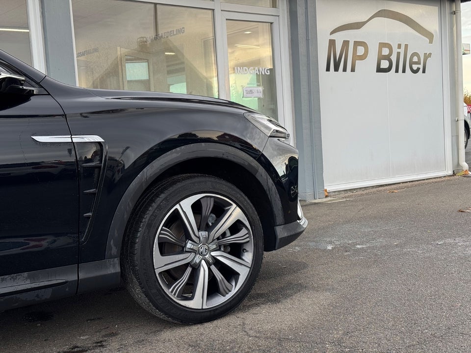 MG Marvel R Performance 5d