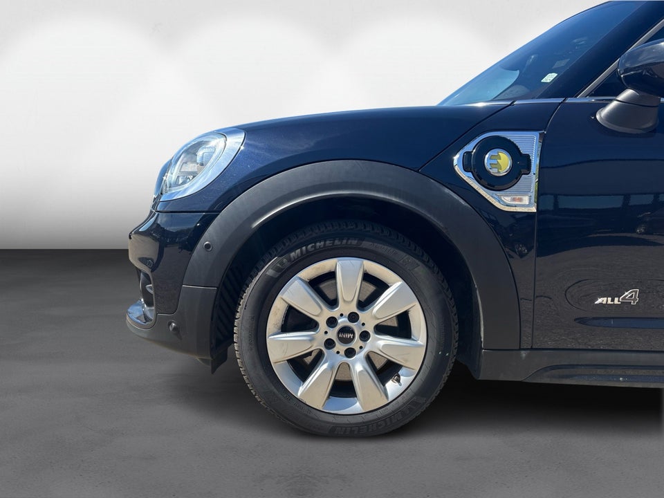 MINI Countryman Cooper SE 1,5 Essential aut. ALL4 5d