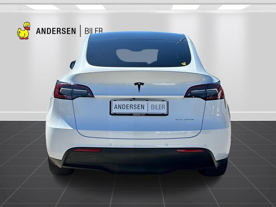Tesla Model Y Long Range AWD 5d