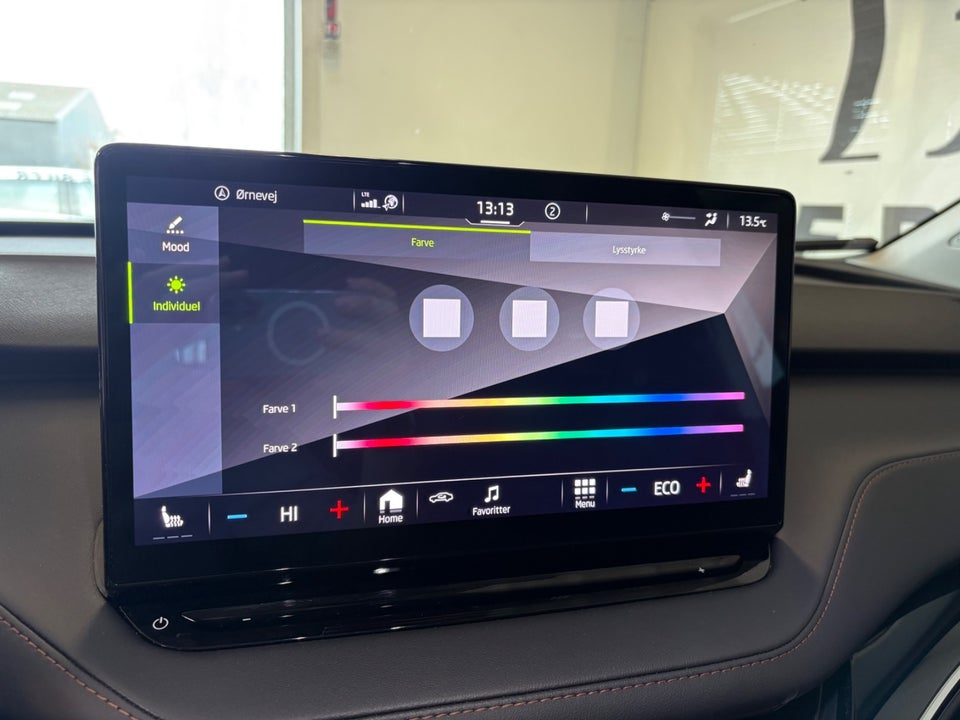 Skoda Enyaq 80 iV Suite 5d