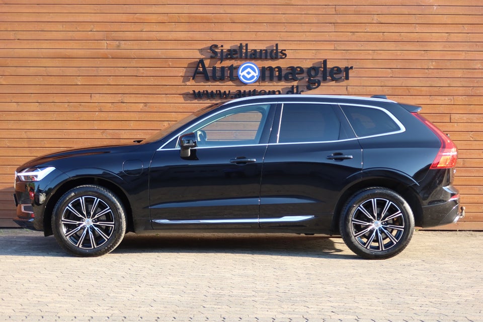 Volvo XC60 2,0 T8 ReCharge Inscription aut. AWD 5d