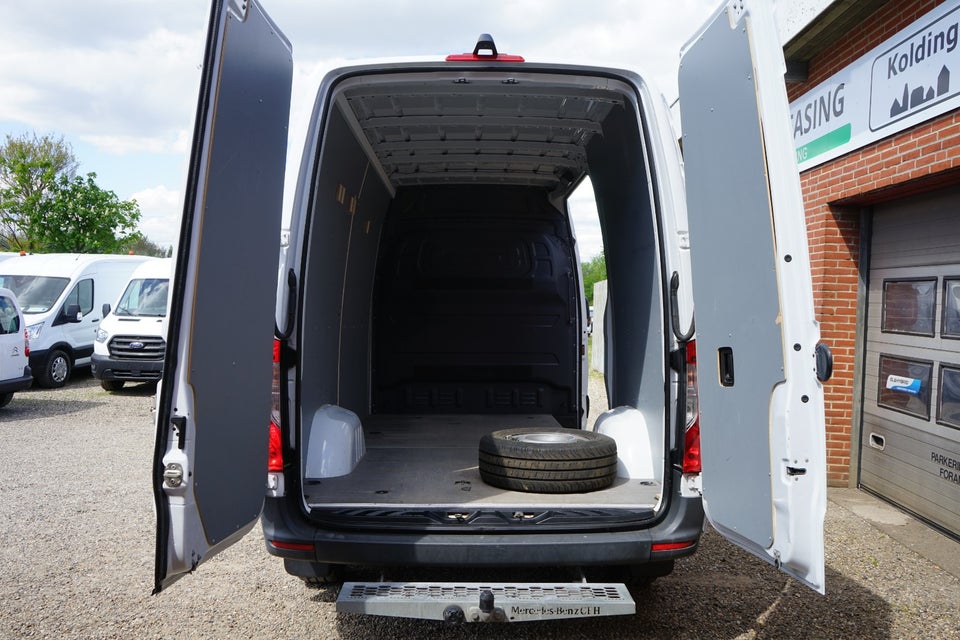 Mercedes Sprinter 316 2,2 CDi A2 Kassevogn RWD