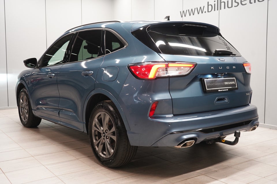 Ford Kuga 2,5 PHEV ST-Line X CVT 5d