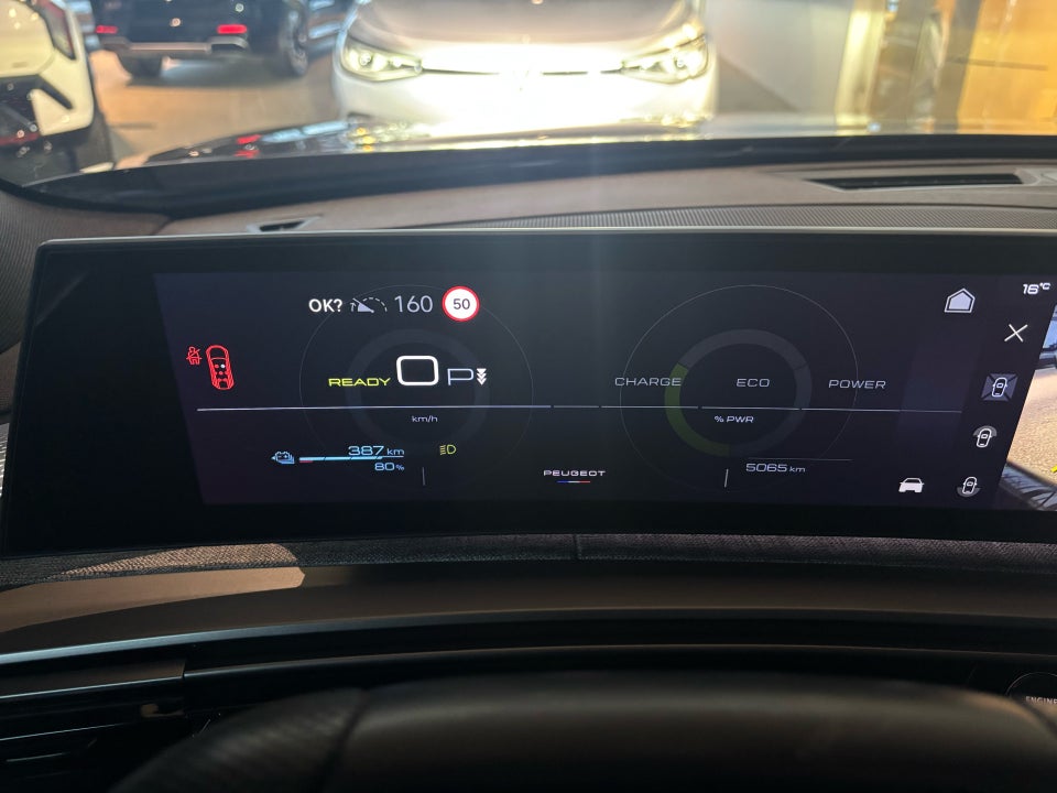 Peugeot e-5008 77 GT 7prs 5d