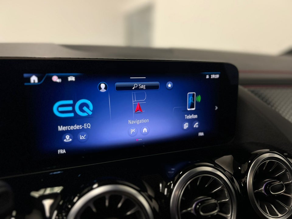 Mercedes EQA250 AMG Line 5d