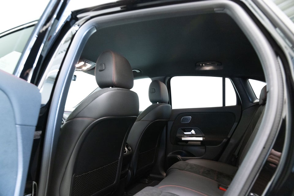 Mercedes EQA350 AMG Premium 4Matic 5d