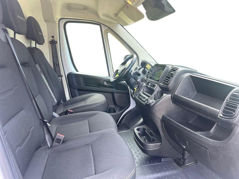 Fiat Ducato 35 2,2 MJT 140 Kassevogn L3H2 aut.