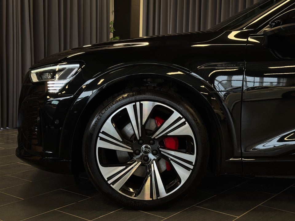 Audi Q8 e-tron 55 S-line Black Edition quattro 5d