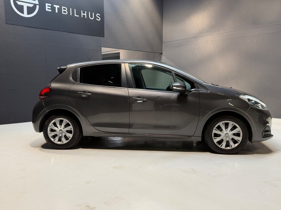 Peugeot 208 1,2 PureTech 82 Envy 5d