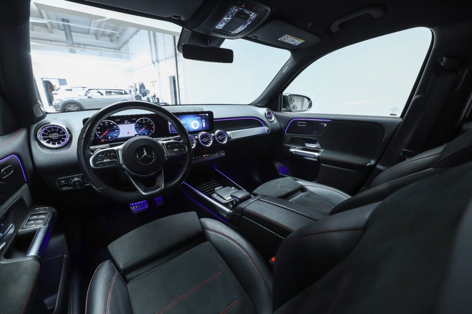 Mercedes GLB200 1,3 AMG Line aut. 5d