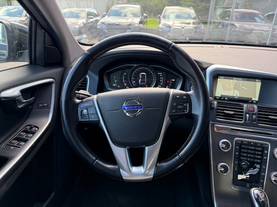 Volvo XC60 2,0 D4 190 Momentum aut. 5d