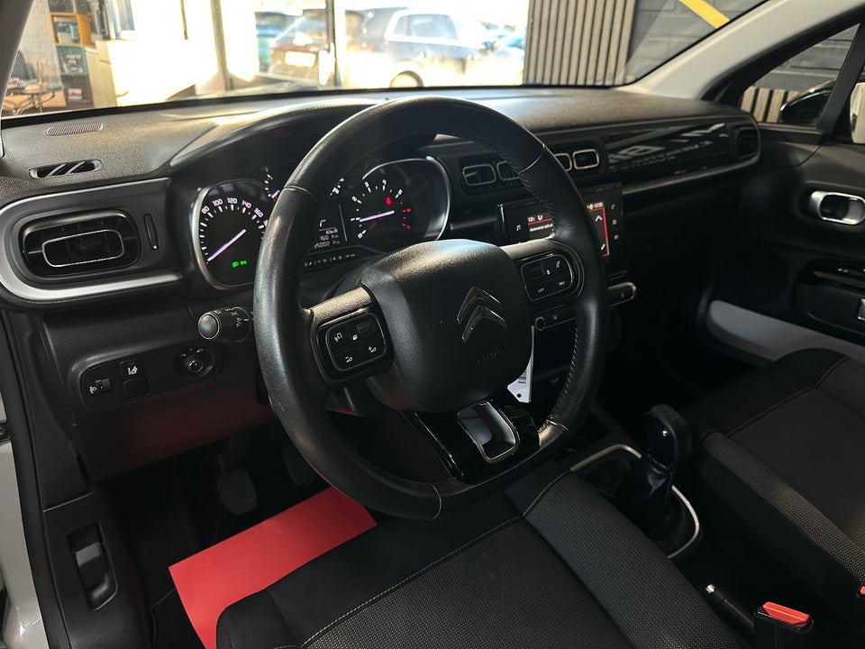 Citroën C3 1,2 PureTech 83 Shine 5d