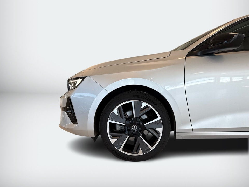 Opel Astra-e 54 Elegance Sports Tourer 5d