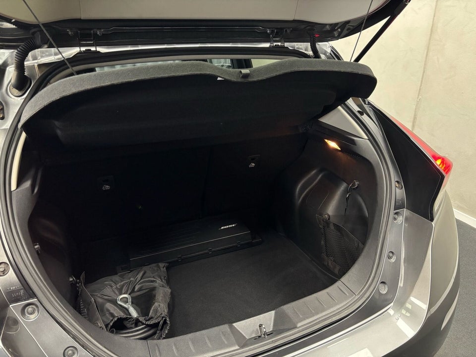 Nissan Leaf 62 e+ Tekna 5d