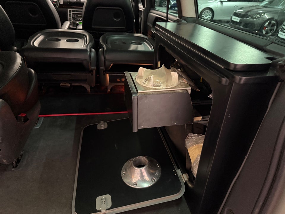 Ford Galaxy 2,8 204 Ghia 5d