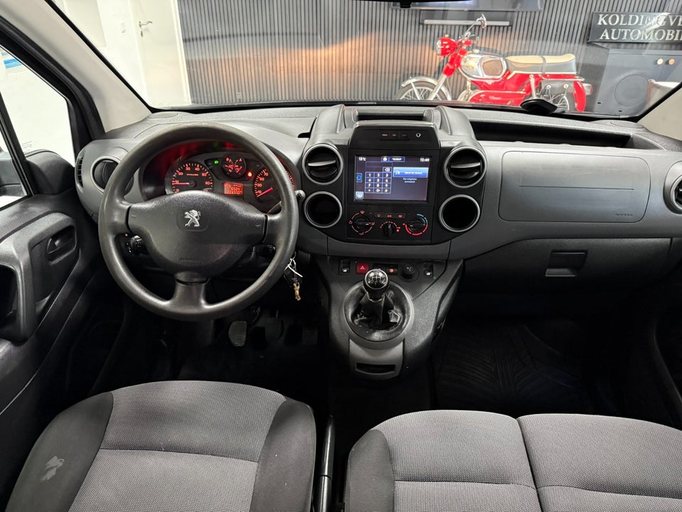 Peugeot Partner 1,6 BlueHDi 100 L1 Flex Van 5d