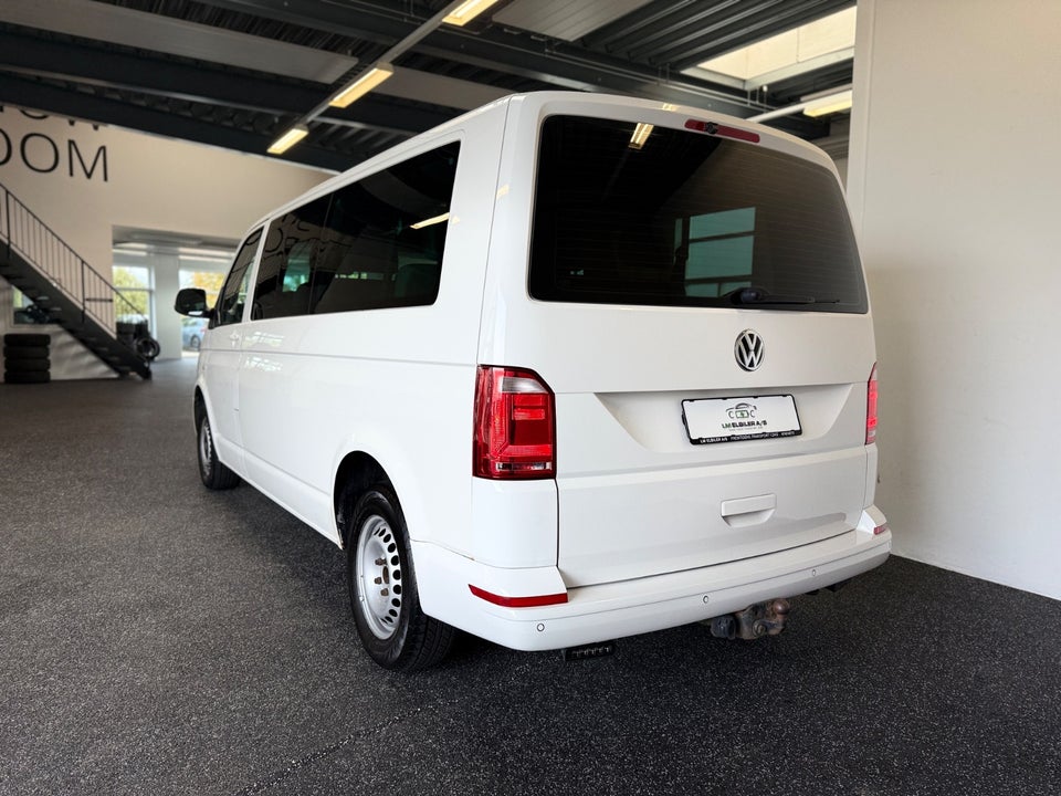 VW Caravelle 2,0 TDi 140 Comfortline DSG lang 4d