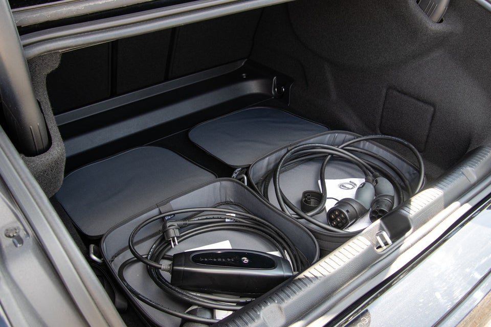 Mercedes EQE43 AMG 4Matic 4d