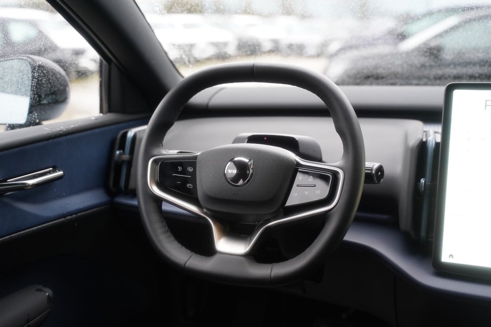 Volvo EX30 Extended Range Ultra 5d