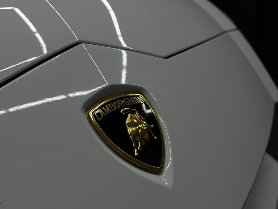 Lamborghini Urus 4,0  5d