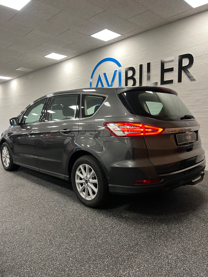 Ford S-MAX 2,0 TDCi 150 Titanium aut. 7prs 5d