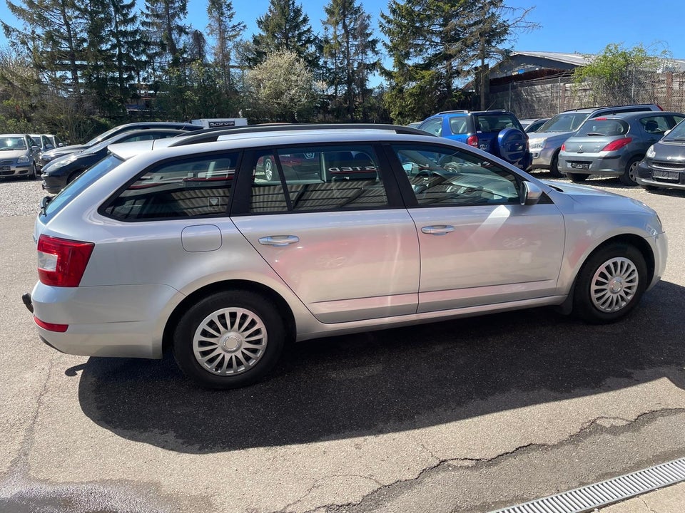 Skoda Octavia 1,4 TSi 140 Ambition Combi 5d