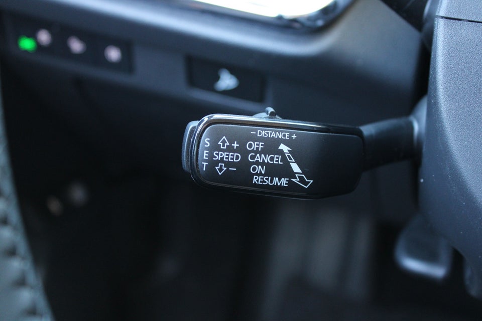 Skoda Enyaq 60 iV Loft 5d