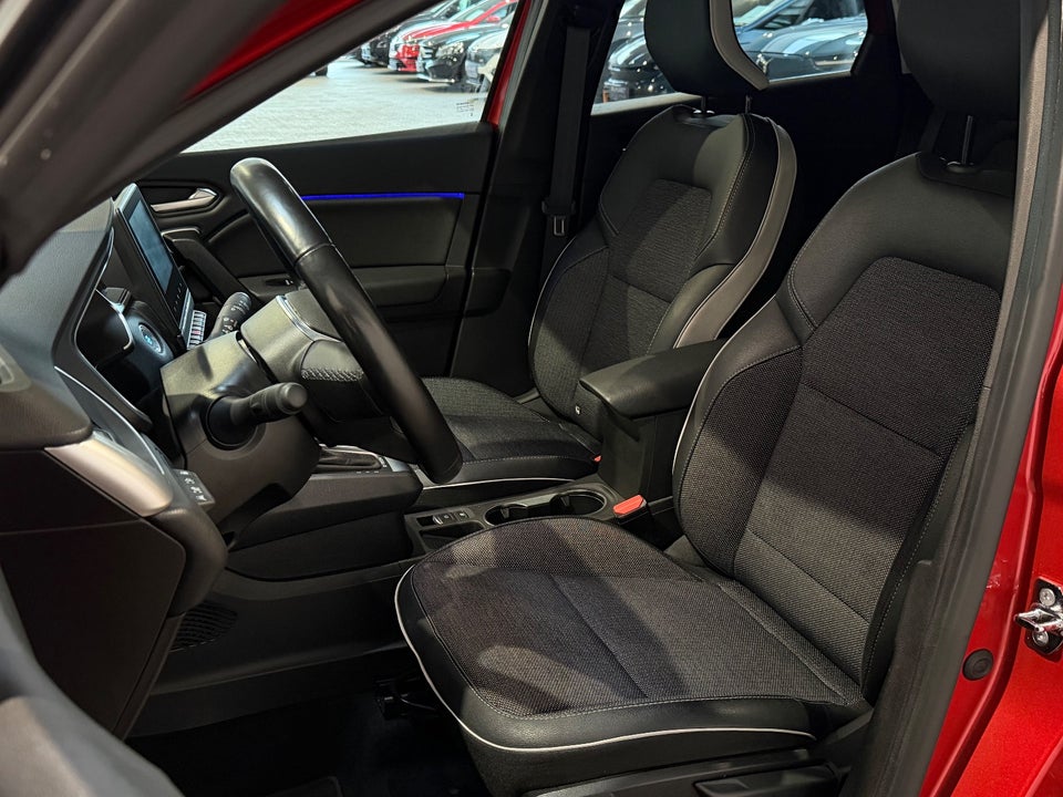 Renault Captur 1,6 E-Tech Intens 5d