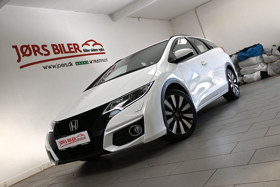 Honda Civic 1,8 i-VTEC Elegance Tourer aut. 5d