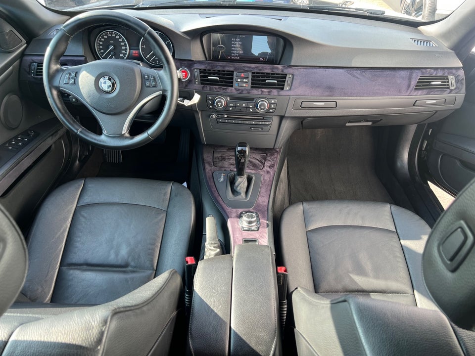 BMW 320d 2,0 Cabriolet aut. 2d
